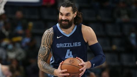Steven adams height and weight 11 m / 6 ft 11 in; Weight: 120 kg / 265 lbs; Age: 30 NBA Bio; Career stats