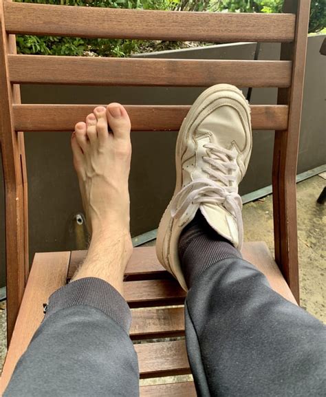 Str8crushfeet.com  About Share Comments