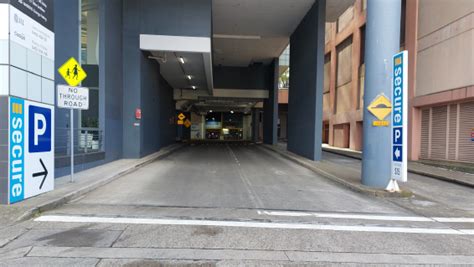 Street parking barangaroo  1