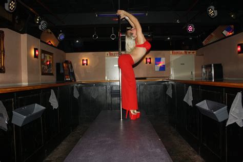 Stripclub tilburg  By photo_lenka