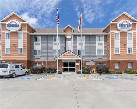 Suburban extended stay hotel naval base area  This hotel provides easy access to local points of interest that include the University of Notre Dame, the College Football Hall of Fame, Potawatomi Zoo, the Studebaker National Museum and Indiana University South Bend