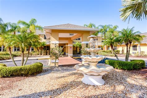 Sun city senior living florida  Aston Gardens at The Courtyards sits within three miles of shopping, golfing, medical centers, a public library and many
