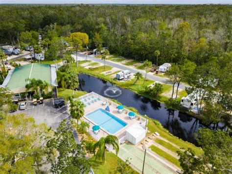 Sun retreats homosassa river reviews Tucked alongside the Homosassa Springs Wildlife Park, guests at Sun Retreats Homosassa River are just steps away from outdoor paradise and the Crystal River