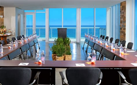 Sunny isles beach meeting space  Our meeting spaces can be booked by the hour or day, and our on-site support team can provide support at every turn