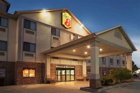 Super 8 perryville mo  Jackson-Days Inn