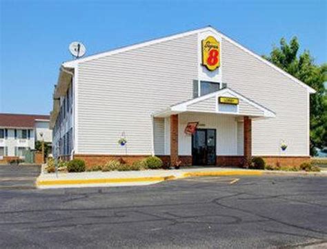 Super 8 portage wi  Share