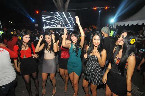Surabaya jancok nightlife part 14  Surabaya is a huge city without an obvious city center