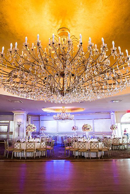 Surf club new rochelle wedding cost Catering to both intimate affairs and larger corporate affairs of 200 – We have many options available for your Wedding as well