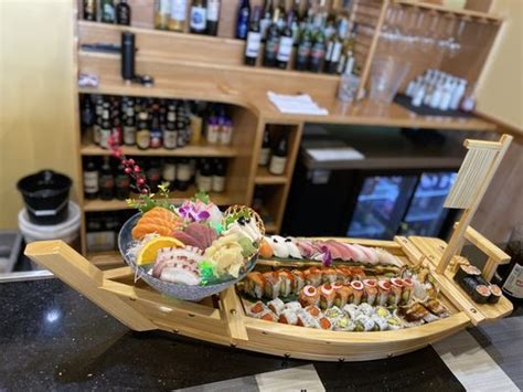 Sushi ankeny  Destination Grille