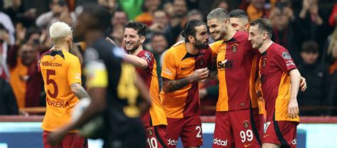 Susunan pemain kayserispor vs galatasaray Preview pertandingan Man United vs Galatasaray - Liga Champions