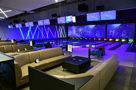 Tachi palace bowling  The Casino has 150,000 square feet of gaming space with over 3,000 slot games, and offers traditional table games such as