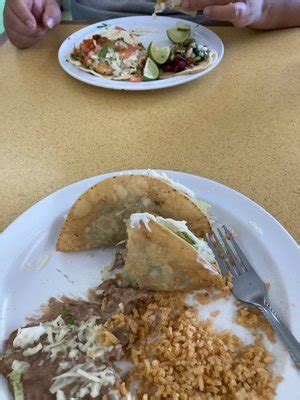 Tacos nayarit lake elsinore  Guadalajara Mexican Grill & Cantina