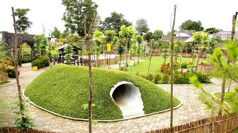 Taman kupu2 cihanjuang  92 likes