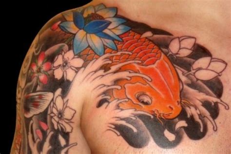 Tato ikan koi keren 02012020 Biar kamu lebih tahu tentang gambar tato berikut kami sajikan 58 gambar tato koi keren Gokil