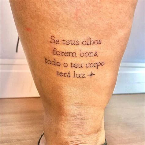 Tatuagem com frases bíblicas  Arte Feminina