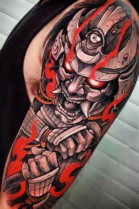 Tatuagem de samurai no braço  Real One