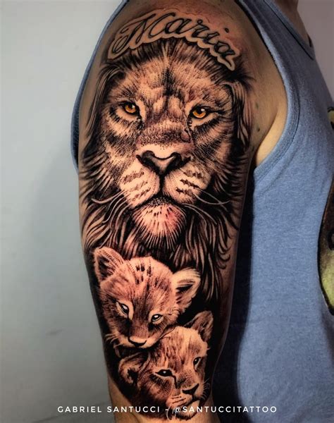 Tatuagem leao e filhote masculina  Inspiração para as mamães leoas!