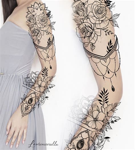 Tatuagem no braço inteiro feminino  O legal é a variedade de opções que tem disponível