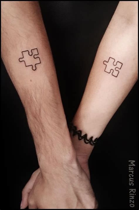 Tatuagem quebra-cabeça casal significado  Significado do símbolo -> Caveira com asas