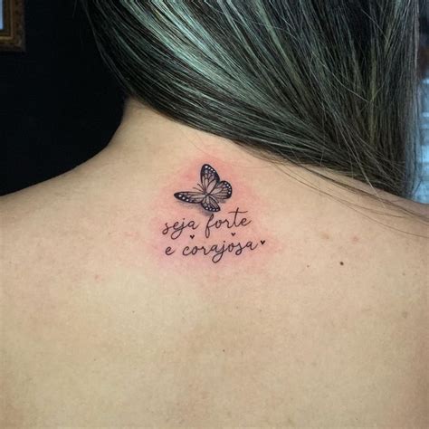 Tatuagem seja forte e corajosa com borboleta  Confira as 80 inspirações que separamos para escolher como será a sua! 1