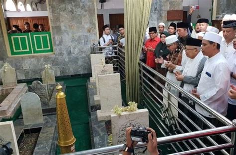 Tawasul habib empang bogor Habib Abdurrahman adalah pribadi yang ulet dan ikhlas