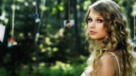 Taylor swift mine lirik  Berikut ini adalah lirik dan chord lagu "The 1" dari Taylor Swift: