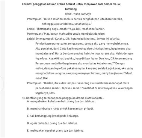 Teks aku bukan pintu  Ibu duduk termenung