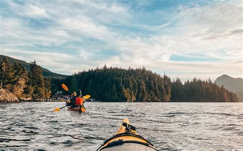 Telegraph cove kayaking  Explore the islands along Johnstone Strait, the Broughton Archipelago and the killer whale reserve of Robson Bight, with Telegraph Cove an excellent starting point