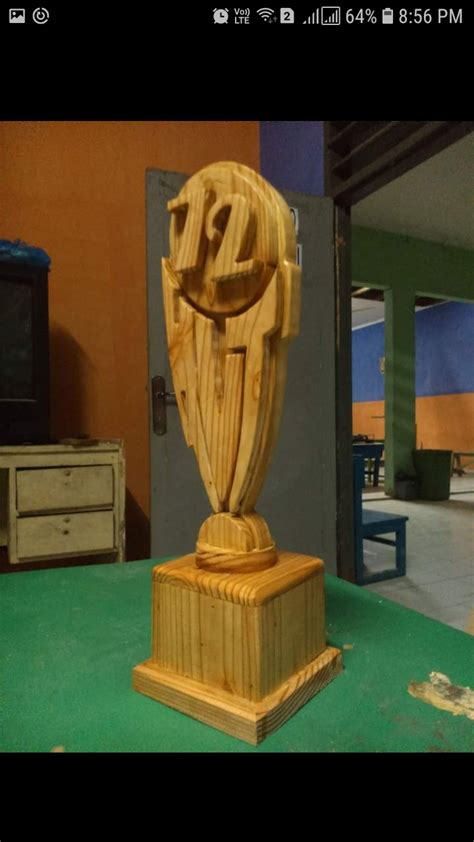 Tempat piala dari kayu WebJAKARTA - Trofi Piala Dunia 2022 akhirnya mendarat di Qatar jelang kick-off pada 20 November mendatang