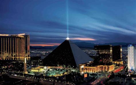 The black pyramid in las vegas  The thirty-story Egyptian pyramid decorated with black glass simply cannot go unnoticed or ignored