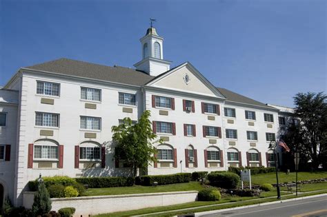 The chelsea at fanwood  Offering a range of care options, including assisted living, memory care, and independent living, this large community is dedicated to providing residents with the highest level of personalized care and support