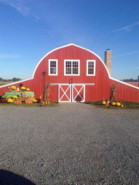 The red barn at crafton farms  However, you must note that metal barn prices in Crafton Pennsylvania depend upon various factors