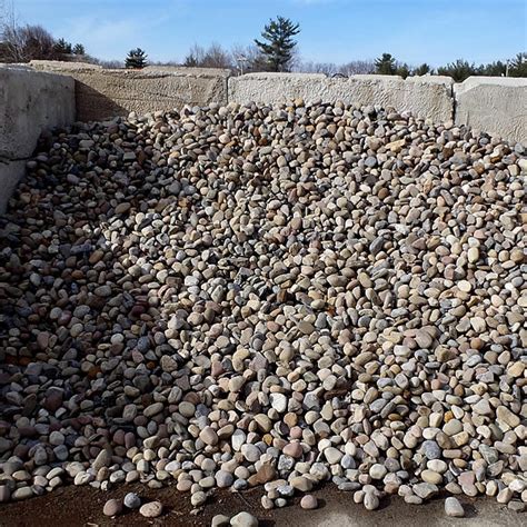 The stoneyard salem nh  Named after England’s famous Stonehenge archaeological site, America’s Stonehenge is located on a 30-acre site in Salem