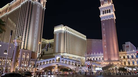 The venetian restaurants  The space is comprised of two unique restaurants in one, a mix conceptualized by the award-winning "Hell's Kitchen" host