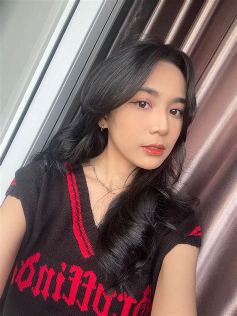 Tinggi gita jkt48  2019