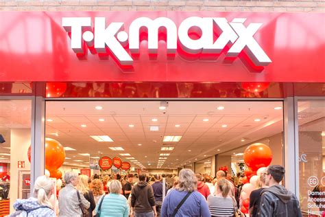 Tk maxx germany  Be ready for anything with winter coats, quilted jackets, trench coats, raincoats, macs and parkas