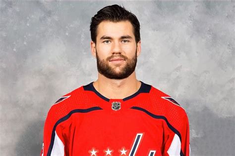 Tom wilson hockeydb  Toronto Maple Leafs