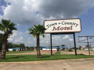 Town and country motel bossier city la  Check In