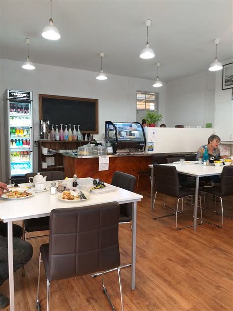 Town hall coffee shop glen innes  Popular collections including Great Central Hotel
