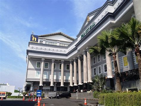 Trampolin jogja city mall  Selengkapnya