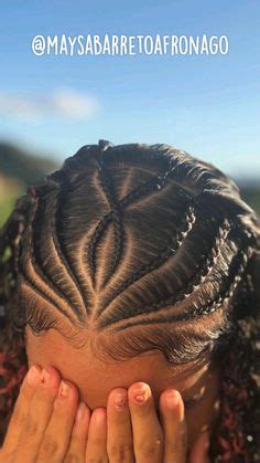 Trança nagô meia cabeça #studiotrancanago #trançaNagô #boxbraids #afro # Trança nagô: saiba mais sobre esse penteado lindo e cheio de significados | Penteados com trança, Trança nagô, Penteados