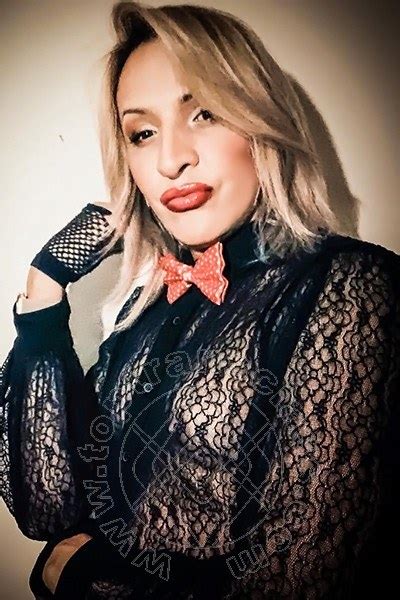 Trans noemi di roma escort Escort Trans Massaggi Coppie