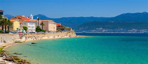 Transexuel ajaccio  The island’s largest town harbours a 16th-century Citadel bound by elegant palm-dotted boulevards and narrow alleys running