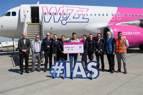 Transport animale cu avionul wizz air  Dacă doriți să faceți cumpărături pe durata zborului, consultați gama variată de cadouri din WIZZ Boutique, de la bordul aeronavei