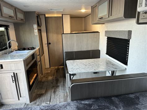 Travel trailer rental white plains  It has two slide outs, two bathrooms, full kitchen with island and two bedrooms