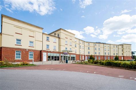 Trentham gardens hotel  Hotel FacilitiesSee all