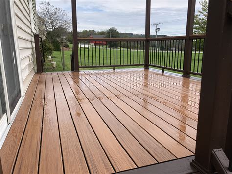 Trex deck calgary  Straight lines