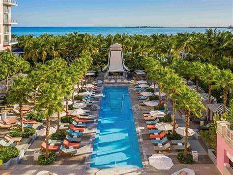 Tripadvisor baha mar  Dennis W