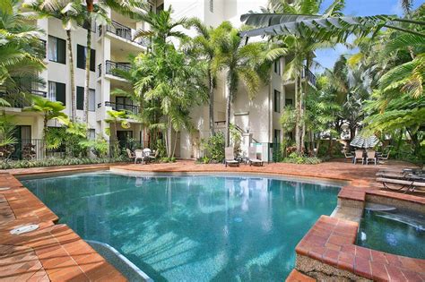 Tropic towers apartments cairns review  CONTACT