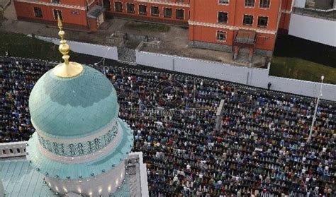 Turki mayoritas agama 000 masjid yang semua dikontrol negara
